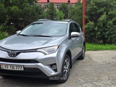 Toyota Rav 4  2017 