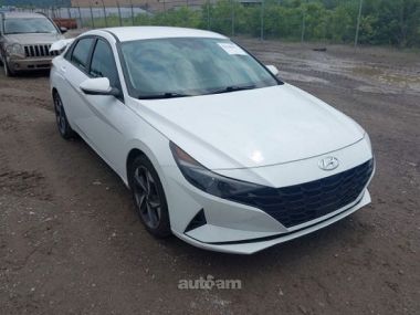 Hyundai Elantra  2023 