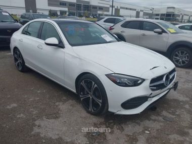 Mercedes-Benz C 300  2024 