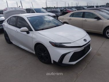Toyota Camry  2025 