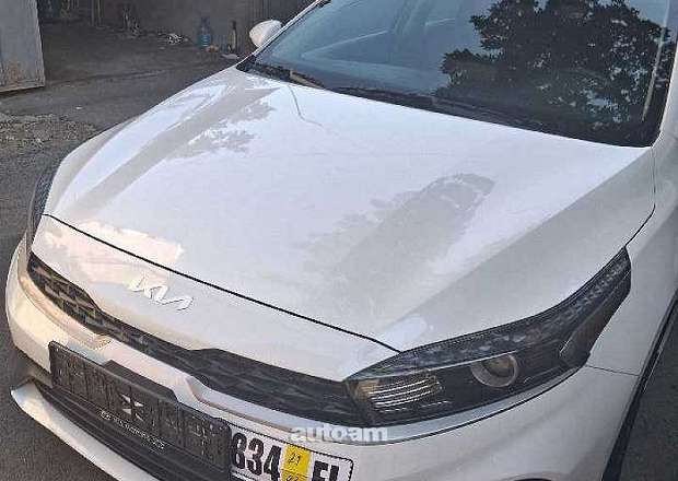 Kia Forte 2024 — photo 8