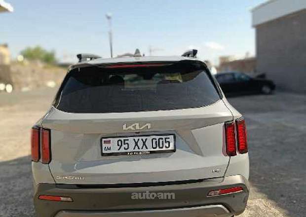 Kia Sorento 2023 — լուսանկար 3