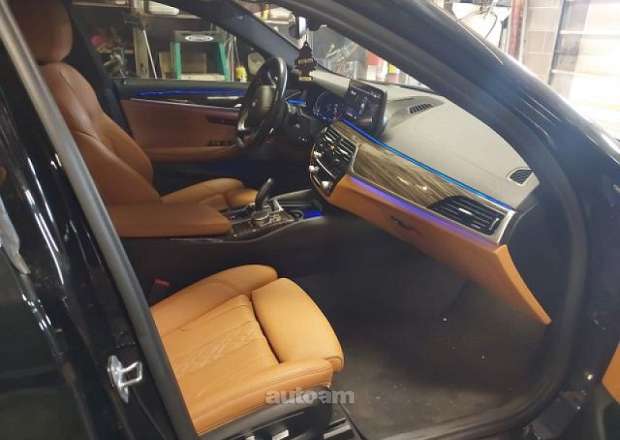 BMW 530