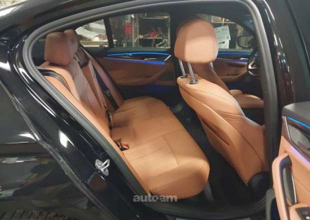 BMW 530