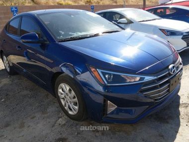 Hyundai Elantra  2020 