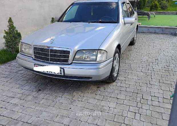 Mercedes-Benz 180