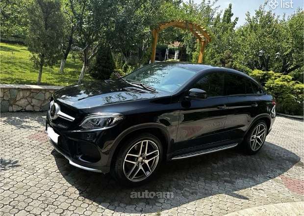 Mercedes-Benz GLE 400