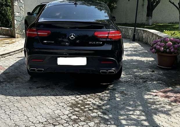 Mercedes-Benz GLE 400