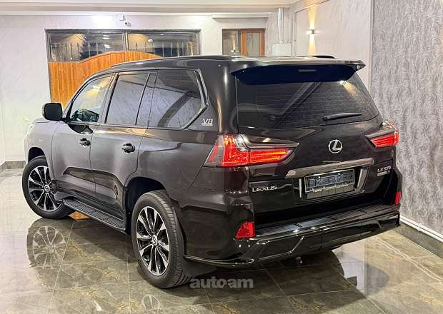 Lexus LX 570