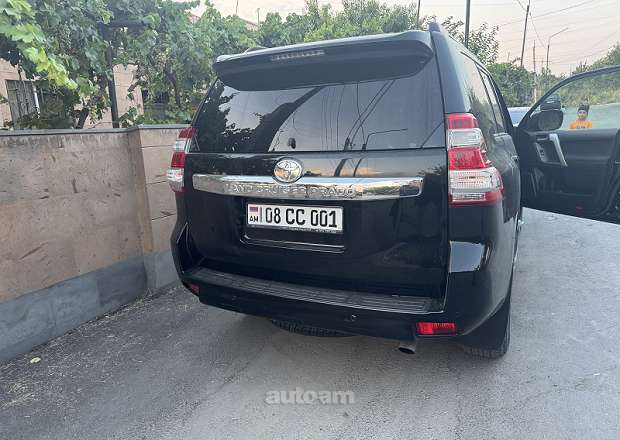 Toyota Land Cruiser Prado 2014 — լուսանկար 1