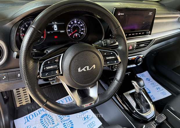 Kia Forte 2022 — фото 12