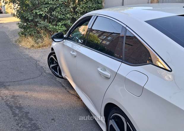 Honda Accord 2021 — լուսանկար 4