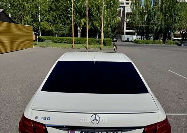Mercedes-Benz E 350 2013 — լուսանկար 2