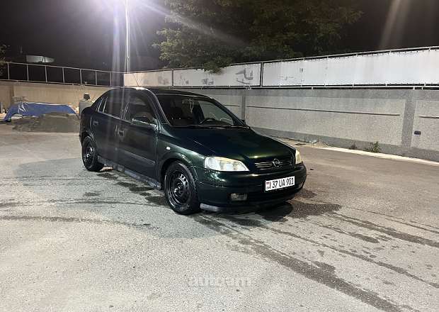 Opel Astra 1999 — լուսանկար 1