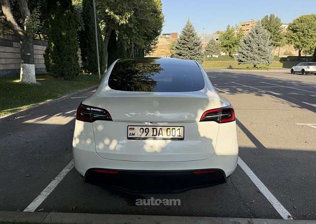 Tesla Model Y 2023 — լուսանկար 6