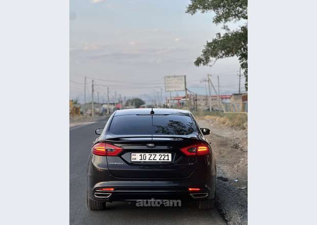 Ford Fusion 2013 — լուսանկար 9