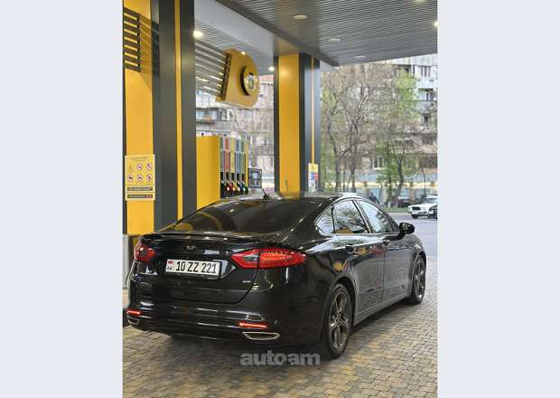 Ford Fusion 2013 — լուսանկար 11