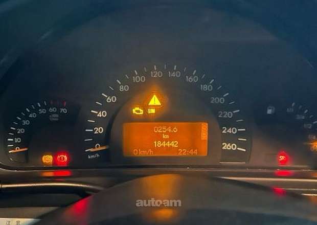 Mercedes-Benz C 240 2004 — լուսանկար 8
