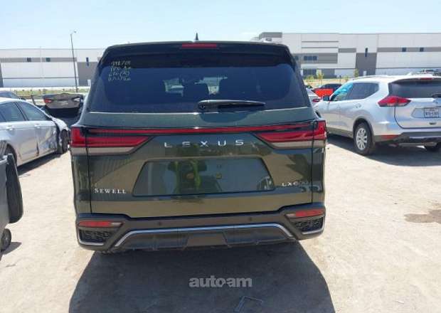 Lexus LX 600