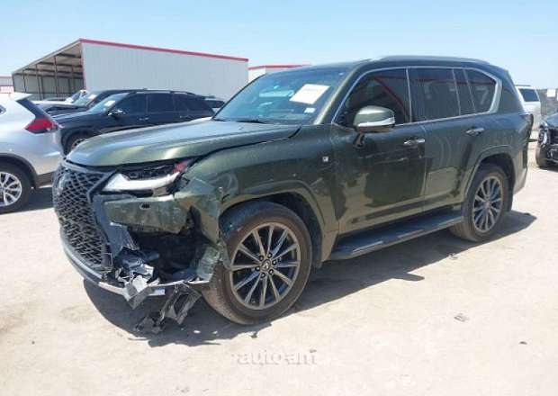 Lexus LX 600