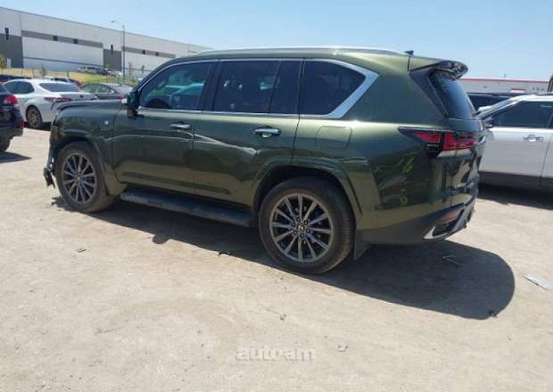 Lexus LX 600
