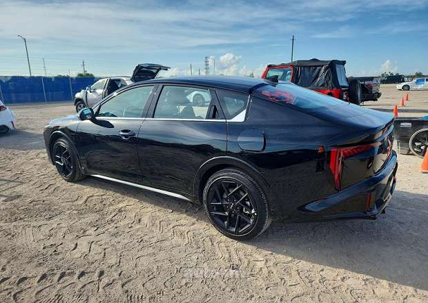 Kia K4