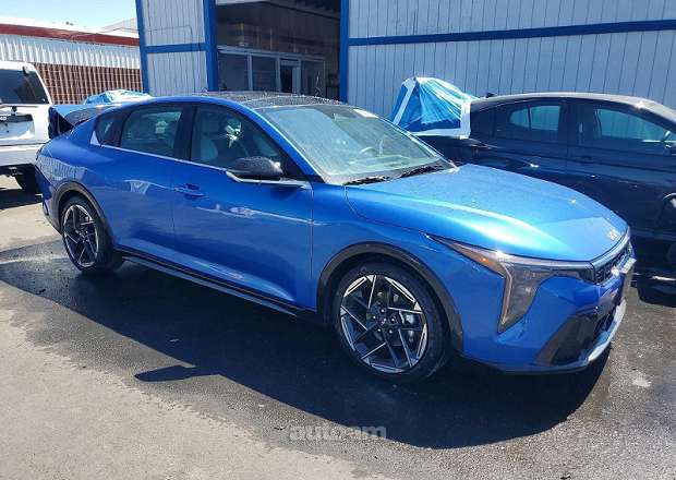 Kia K4