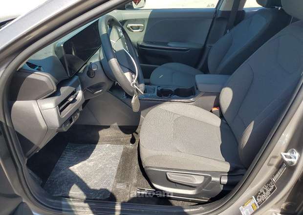 Kia K4