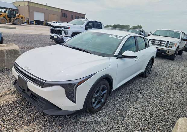 Kia K4