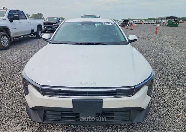 Kia K4
