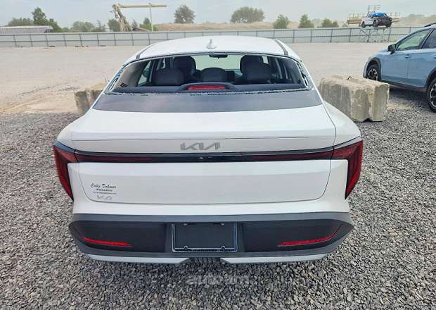 Kia K4