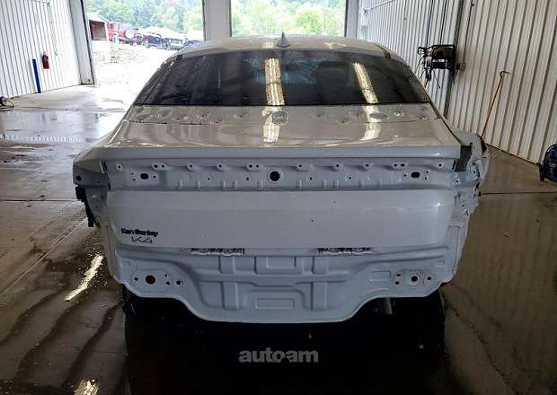 Kia K4