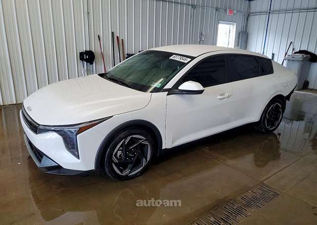 Kia K4