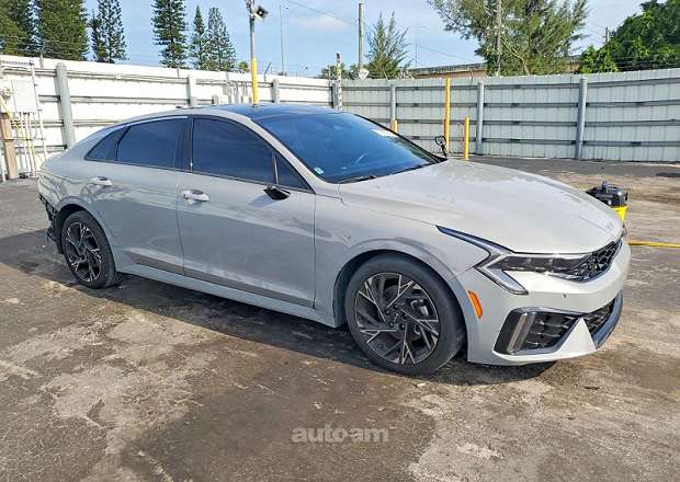 Kia K5