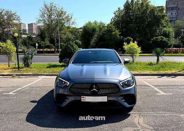 Mercedes-Benz E 350 2022 — photo 1