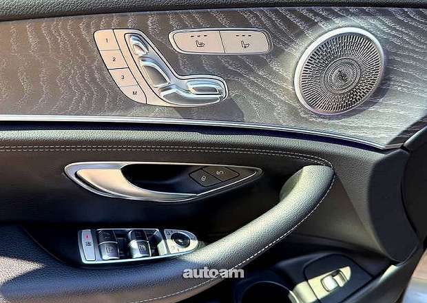 Mercedes-Benz E 350 2022 — photo 11