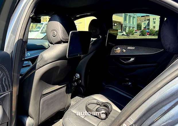 Mercedes-Benz E 350 2022 — photo 4