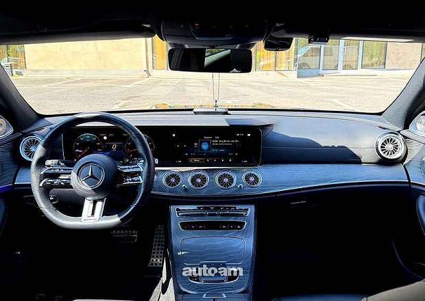 Mercedes-Benz E 350 2022 — photo 3