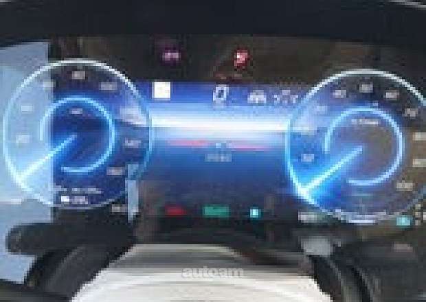 Mercedes-Benz EQS SUV
