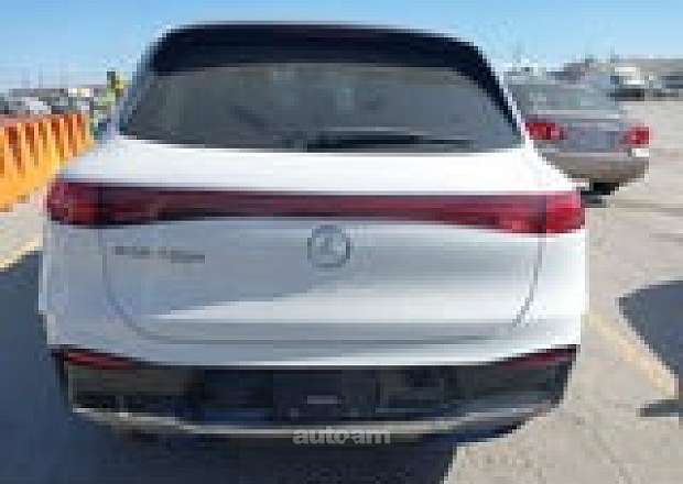 Mercedes-Benz EQS SUV