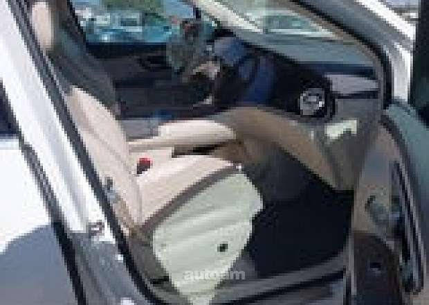 Mercedes-Benz EQS SUV