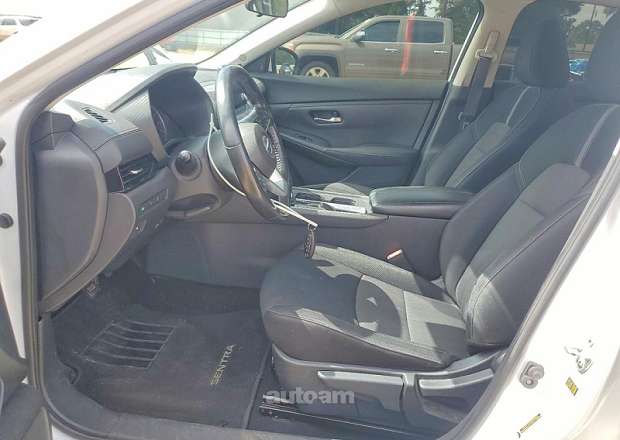Nissan Sentra
