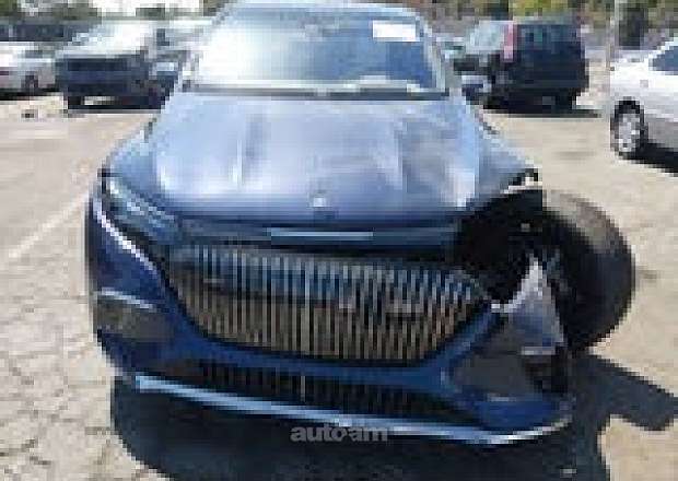 Mercedes-Benz EQS SUV