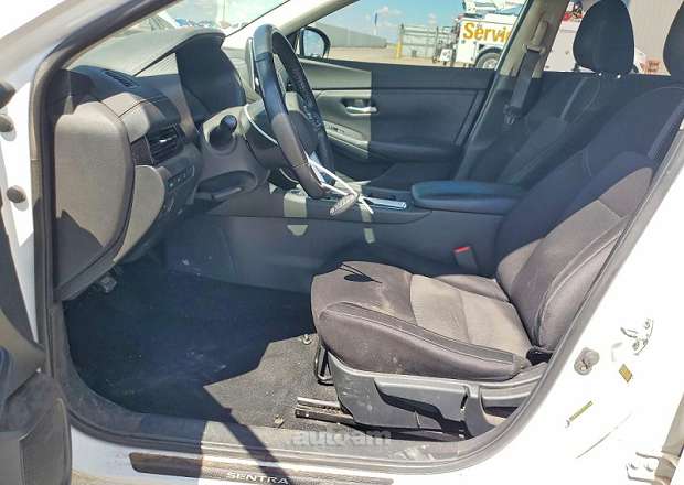 Nissan Sentra
