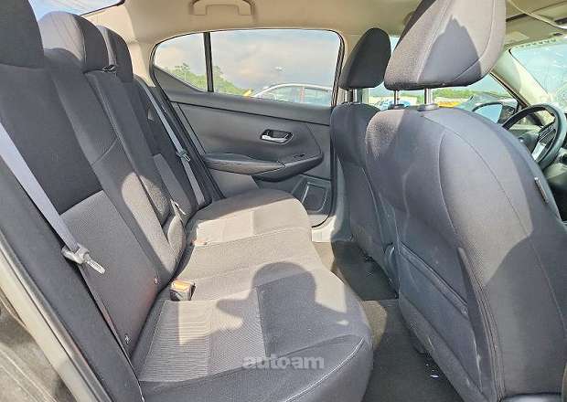 Nissan Sentra