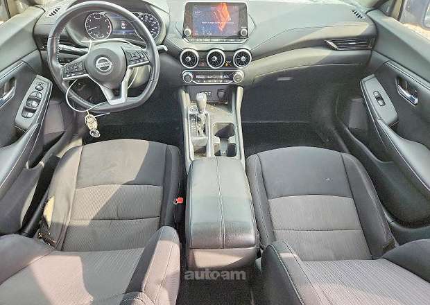 Nissan Sentra