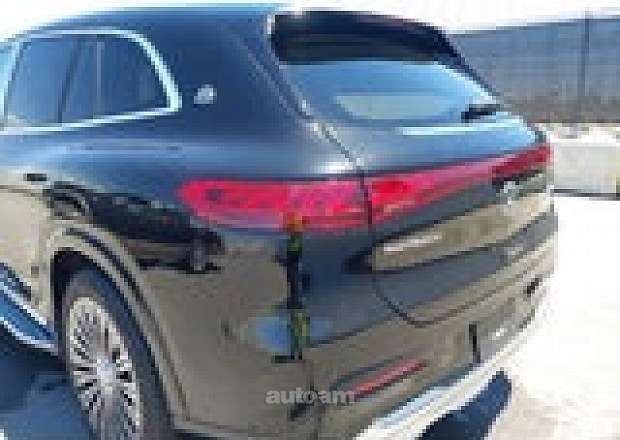 Mercedes-Benz EQS SUV
