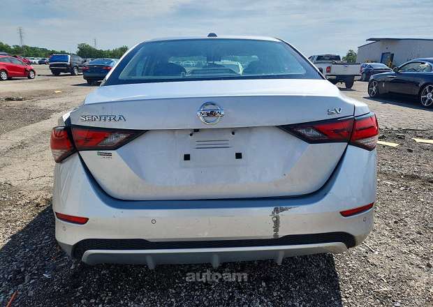 Nissan Sentra