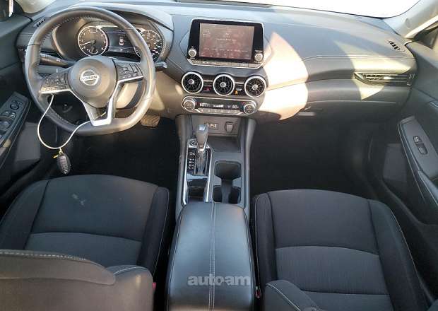 Nissan Sentra