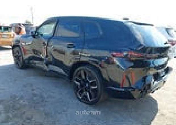 BMW XM